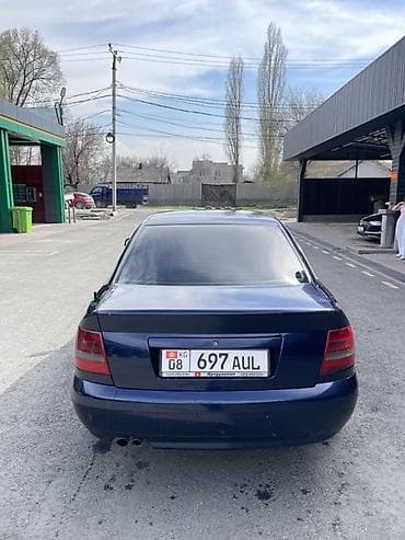 smart plus: Audi A4: 1999 г., 2.4 л, Механика, Газ, Седан — 5