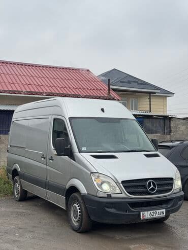 срочно продаю в связи с переездом: Mercedes-Benz Спринтер: 2013 г., 2.7 л, Механика, Дизель, Фургон — 2