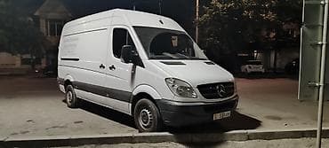 Унаа: Mercedes‑Benz Sprinter 318 CDI, длинная база, высокий крышей фургон — 1