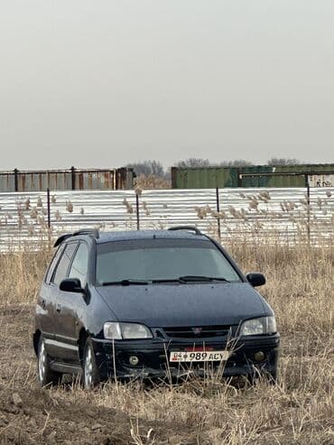 Mitsubishi Space Star: 2003 г., 1.6 л, Механика, Бензин, Универсал