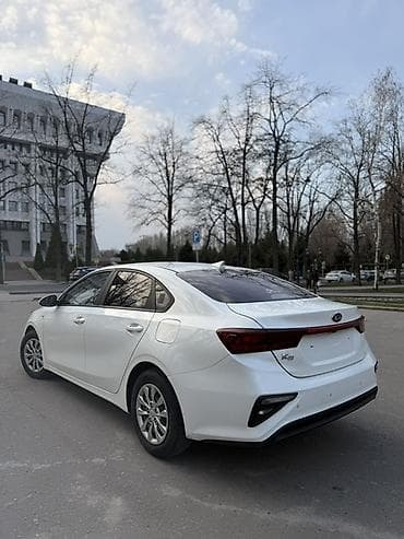 авто лизнг: Kia K3: 2020 г., 1.6 л, Автомат, Бензин, Седан — 3