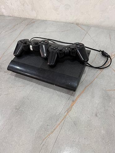 Продается PS 3 120 gb прошитый в очень хорошем состоянии не