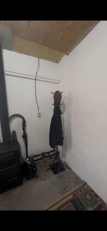 дом м: 🏡 Продается уютный 4-комнатный дом в селе Маловодное Предлагается — 9
