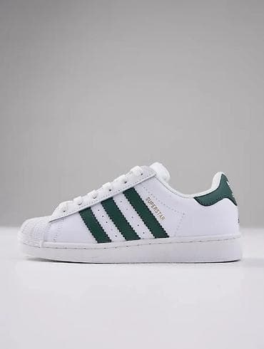 Кеды adidas Superstar (белые/зеленые) - Легендарный силуэт Superstar