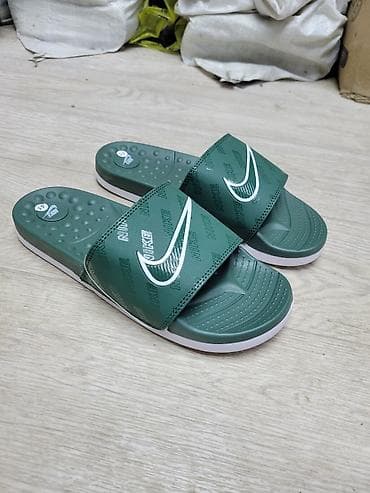 сланцы nike: Мужские сандалии, 41, Nike, Новый, цвет - Зеленый, Платная доставка — 2