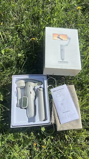 Стабилизатор для смартфона Merak One M1 — 3-осевой гимбал