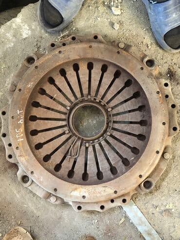 Даф xf 105автомат 2012г.в
Рено Магнум 430 Mak привозной at lalafo.kg Даф xf 105автомат 2012г.в
Рено Магнум 430 Mak привозной