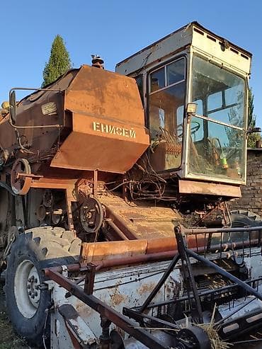 Комбайн Енисей 1200 1993 года выпуска возможен обмен в хорошем рабочем — 1