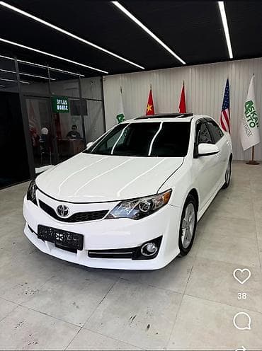Toyota: Toyota Camry: 2013 г., Бензин, Седан — 1