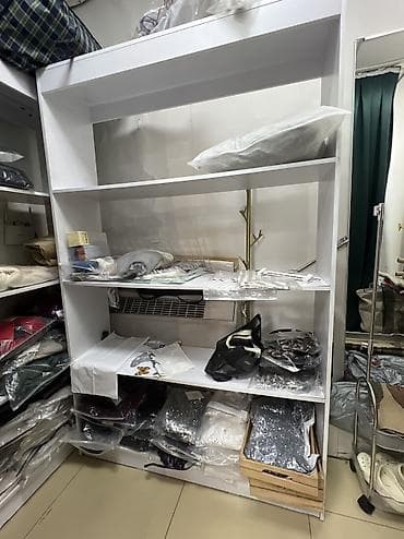 стеклянные ветрины: Витрина Для аксессуаров, С ящиками, 200 см * 100 см * 45 см — 5