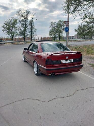 капот на аккорд: BMW 5 series: 1992 г., 3 л, Механика, Бензиновая, Седан — 6