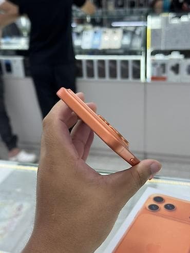 apple magic: IPhone 17 Pro Max, Б/у, 256 ГБ, Оранжевый, Коробка, 100 % — 6