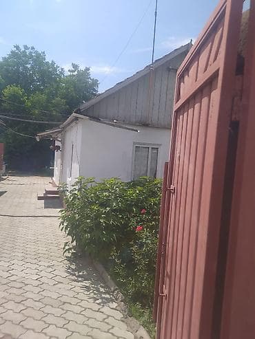 ош к: Продаётся уютный дом Адрес: Ысык-Атинский район, с. Новопокровка, ул — 3