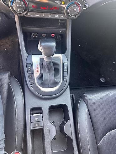 mersedes a class: Kia K3: 2021 г., Седан — 10