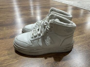 прокат мужских костюмов [возьми на прокат] бишкек фото: Продаю красовки 39 р, все в хорошем состоянии. Белые и черные на меху — 4