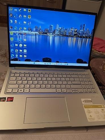 ASUS Vivobook 15 (серия M1605YA/M1605YA) — универсальный ноутбук на