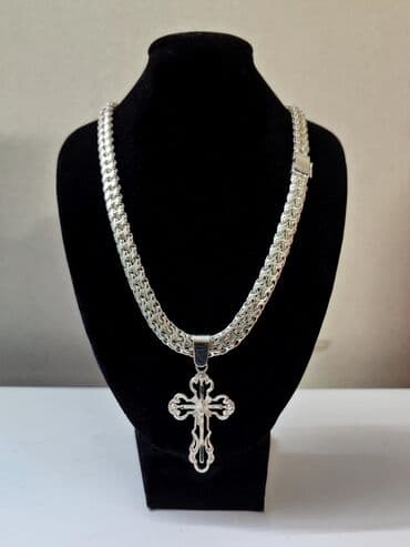 эксклюзивные свадебные пригласительные: Серебряная цепь с крестом - Материал: серебристый металл (визуально — — 1