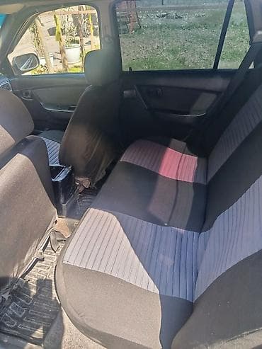 неки: Daewoo Nexia: 2008 г., Седан — 6