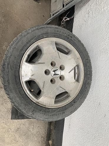 Колеса в сборе 205 / 55 / R 16, Зима, Комплект, Легковые, Литые, отверстий - 5