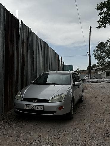 Ford Focus: 2000 г., Универсал