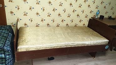 sofa bed: Односпальная кровать, Б/у, С матрасом, длина - 190 см — 1