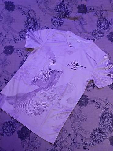 одежда nike: Футболка с классным и стильным принтом найк обсолютно новые успей — 6