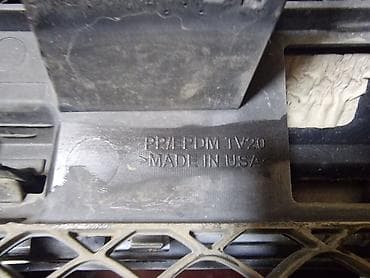 c 63: Решетка радиатора Mercedes-Benz 2014 г., Б/у, Оригинал — 4