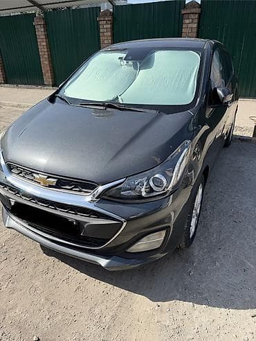 Chevrolet Spark: 2020 г., 1 л, Вариатор, Бензин, Хэтчбэк