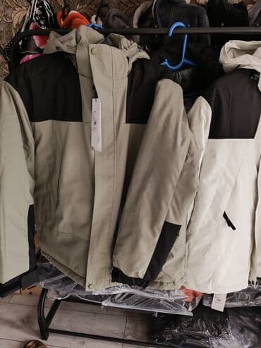 Прокат одежды: Ликвидация товара последние размеры! УСПЕЙТЕ забрать ваш размер,куртка — 10