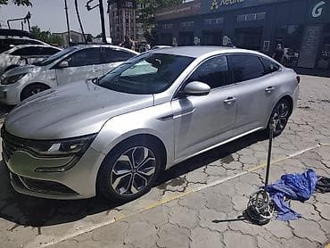 Продажа авто: Renault SM6: 2018 г., 2 л, Автомат, Газ, Седан — 5