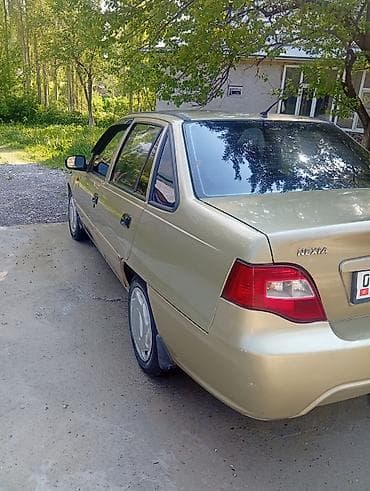 Daewoo: Daewoo Nexia: 2008 г., 1.5 л, Механика, Бензин, Седан — 4