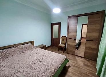 Квартиры: 2 комнаты, 58 м², Манаса/Боконбаева Сталинка, 2 этаж, Косметический ремонт — 3
