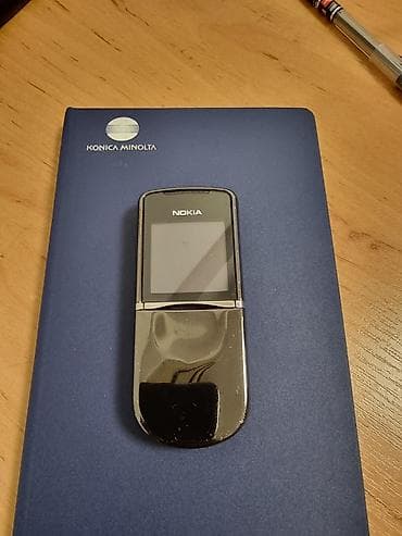 nokia 63: Nokia 8 Sirocco, Б/у, цвет - Черный — 1