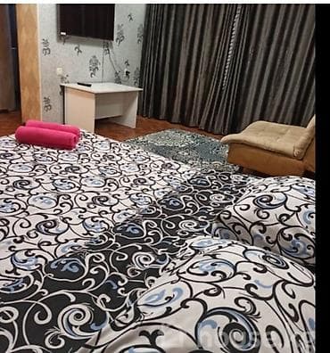 Аренда комнат: Сдаётся уютная студия/комната посуточно. Что внутри: - Большая — 2