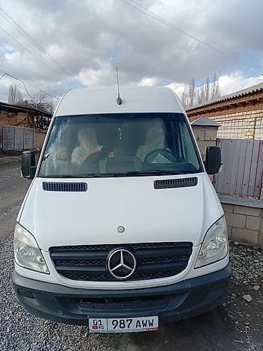 Легкий грузовик, Mercedes-Benz