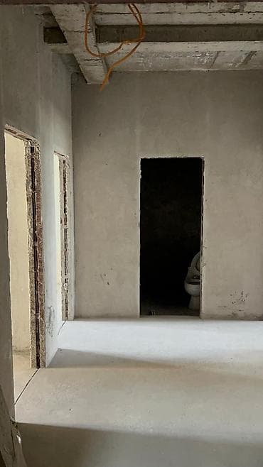 продаю 1этаж: 2 комнаты, 5 м², Аламедин-1 мкр 10 этаж, ПСО (под самоотделку) — 2