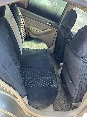 Honda Civic: 2003 г., 1.7 л, Автомат, Бензин, Седан — 6