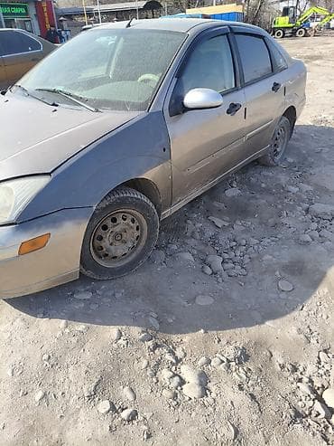 rav4 2008: Ford Focus: 2004 г., 1.6 л, Механика, Бензин, Седан — 10