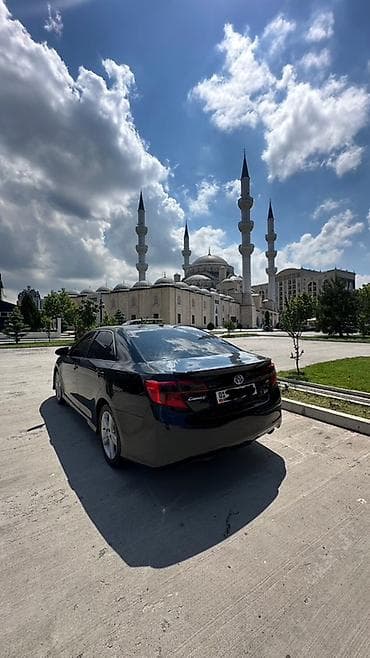 corolla 2016: Toyota Camry: 2014 г., Автомат, Бензин, Седан — 4