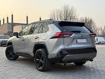 crown 2018: Toyota RAV4: 2019 г., 2.5 л, Вариатор, Гибрид, Кроссовер — 3