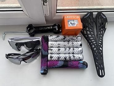 купить вилку rock shox: Набор велосипедных аксессуаров и компонентов. Все что на фото — 1