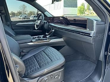 кадиллак цена: Cadillac Escalade: 2025 г., 6.2 л, Автомат, Бензин, Внедорожник — 7