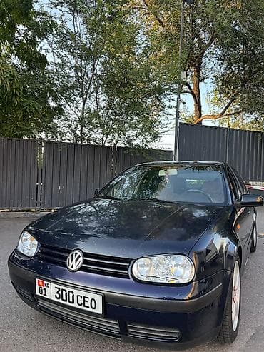 Продажа авто: Volkswagen Golf: 1999 г., 1.6 л, Механика, Бензин, Хэтчбэк — 7