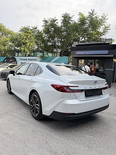 Продажа авто: Toyota Camry: 2025 г., 2.5 л, Вариатор, Гибрид, Седан — 7