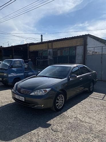 2 8: Toyota Camry: 2003 г., 2.4 л, Автомат, Газ, Седан — 1