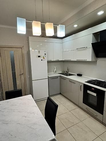 3 к: 2 комнаты, С мебелью частично — 6