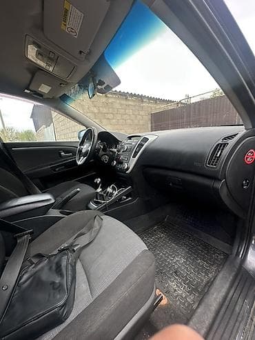 запчасти на киа бишкек фото: Kia Ceed: 2012 г., 1.6 л, Кол менен иштөөчү, Бензин, Хетчбек — 7