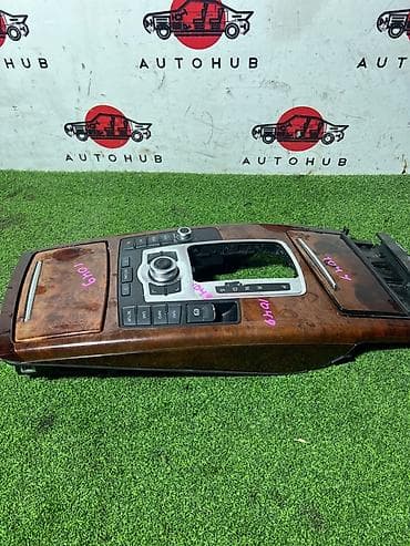 Центральная консоль Audi A6 (C6/4F) универсал 2.4, код двигателя