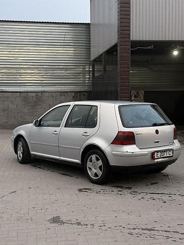 Продажа авто: Volkswagen Golf: 1999 г., 2 л, Механика, Бензин, Хэтчбэк — 2