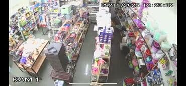 контейнер рынок дордой: Сдаю в аренду место в магазине. Магазин раскаченный в проходимом — 4